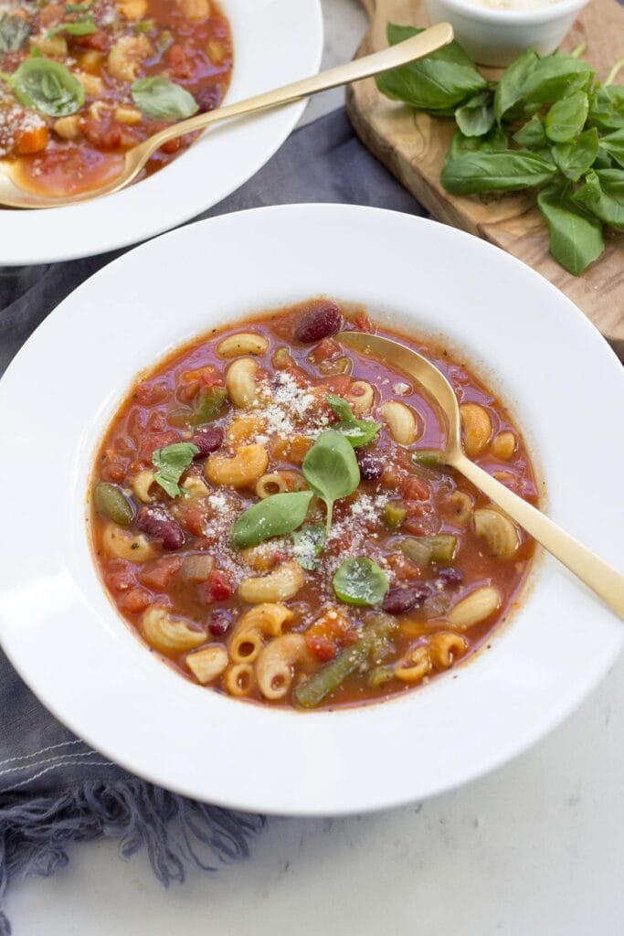 Minestrone Soup • Freutcake