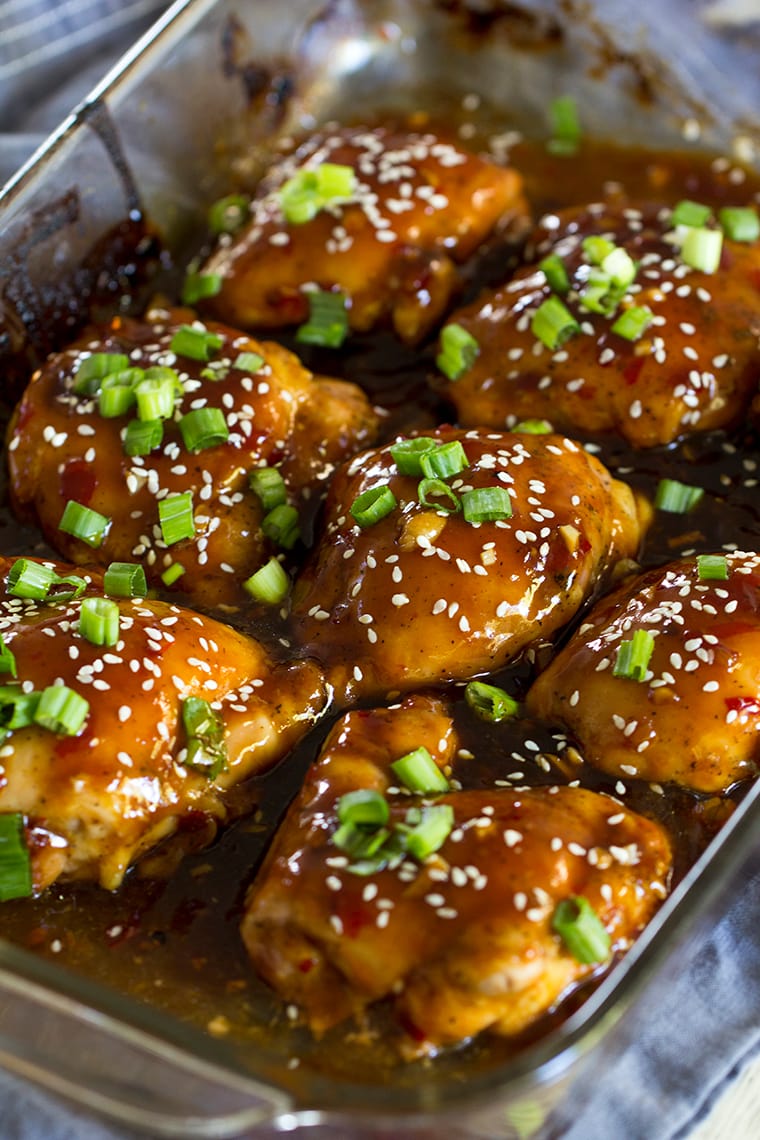 Sticky Baked Asian Chicken Thighs • Freutcake