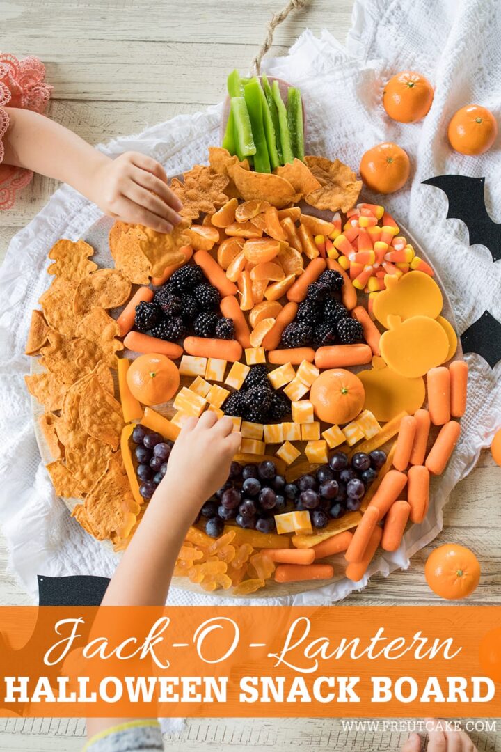 Jack O Lantern Snack Board • Freutcake