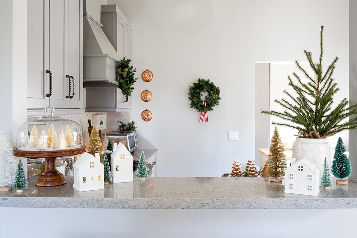 https://www.freutcake.com/wp-content/uploads/2019/11/My-Christmas-Kitchen-Decor-9.jpg