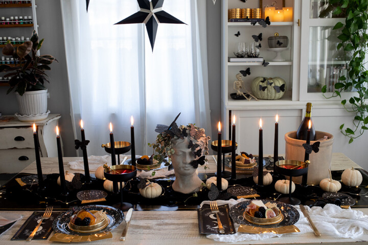 A Mystical Halloween Table • Freutcake